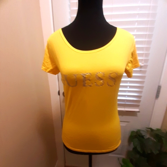 Guess  Tops - Picture 1 of 4